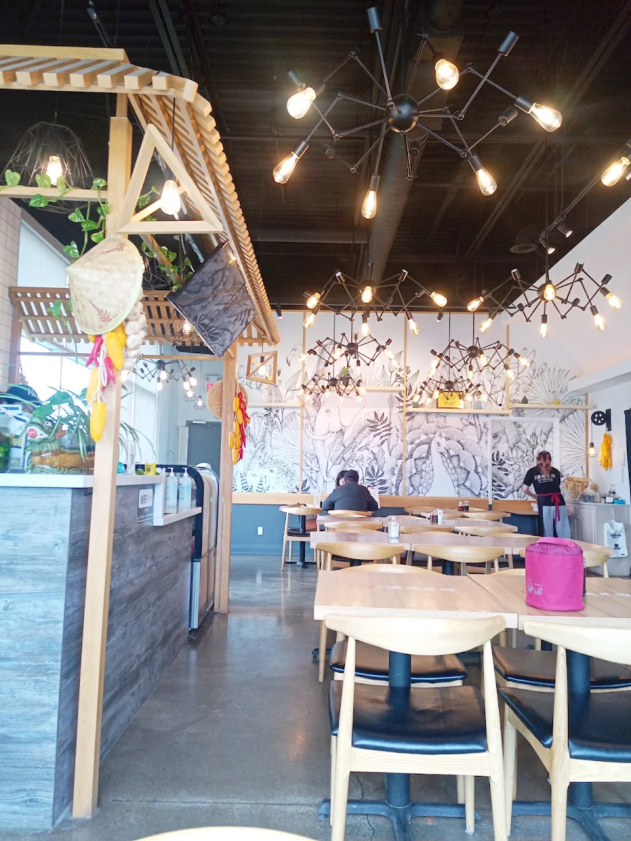 Vibe, Shi MiaoDao (Ten Seconds) Yunnan Rice Noodle (Scarborough) 十秒到云南过桥米线