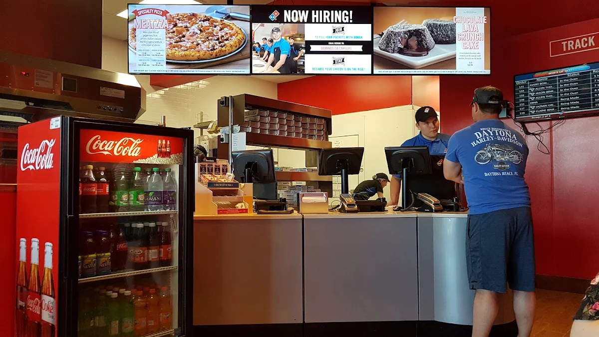 Vibe, Domino's Pizza