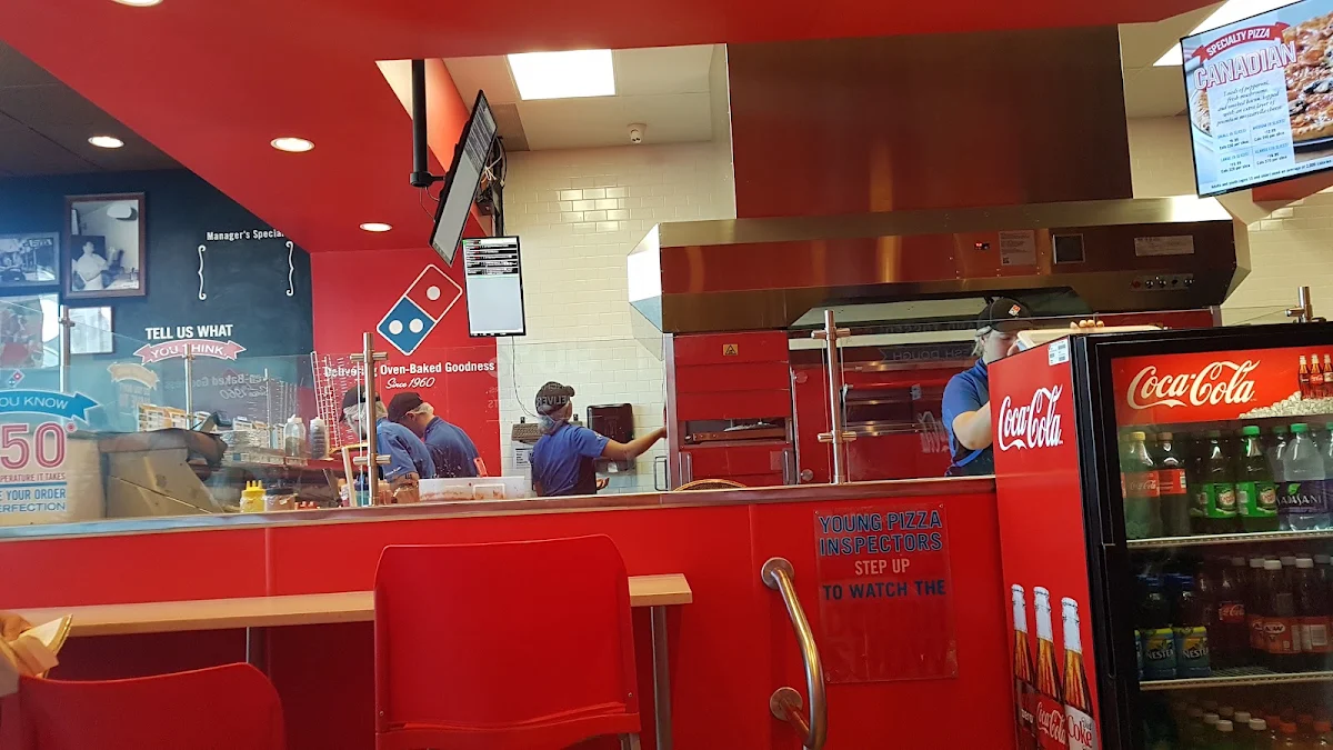 Vibe, Domino's Pizza