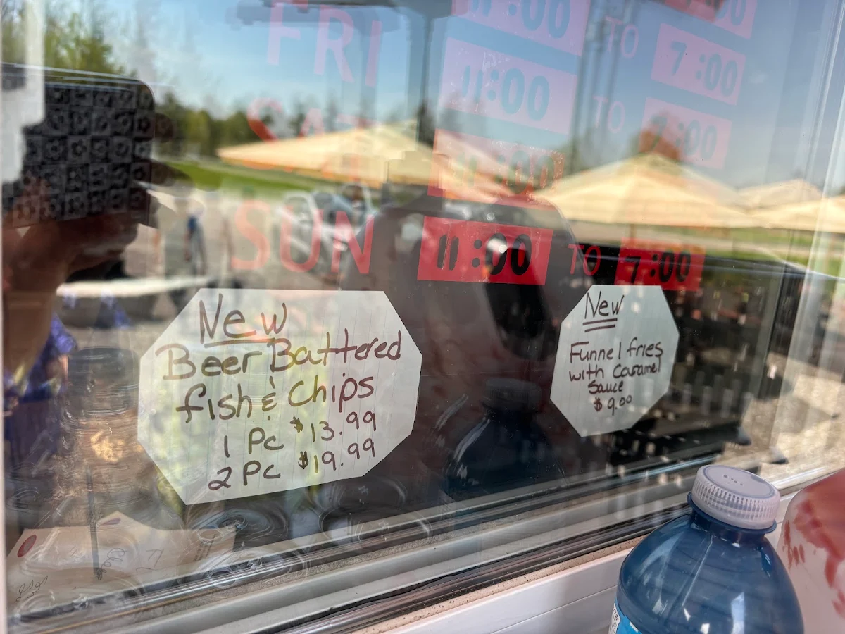 Menu, Mrs. Christie's Wrench Fries