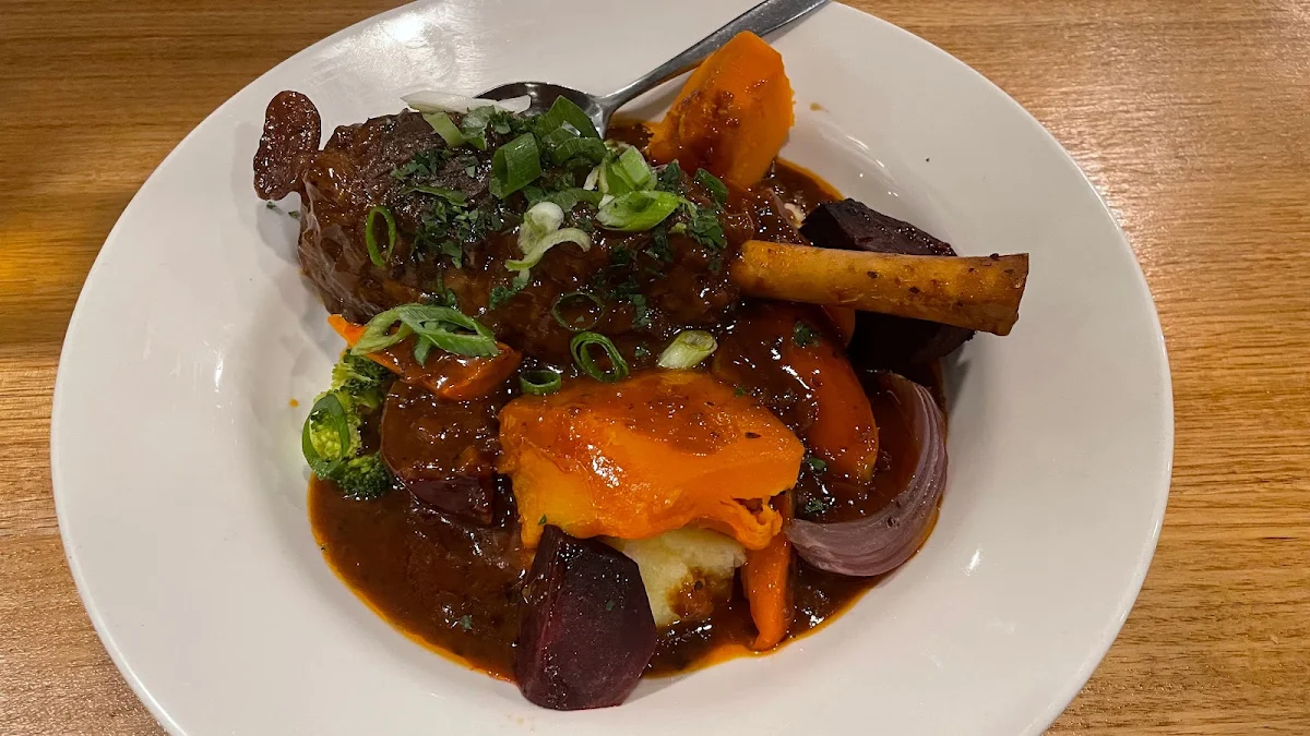 Food & drink, Cape Tavern