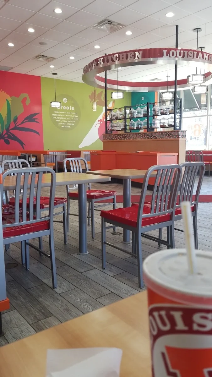 Vibe, Popeyes Louisiana Kitchen