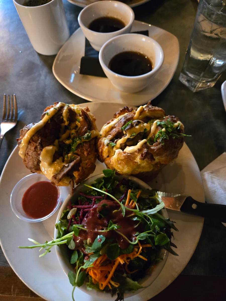 Food & drink, Jackson's Hole & Grill
