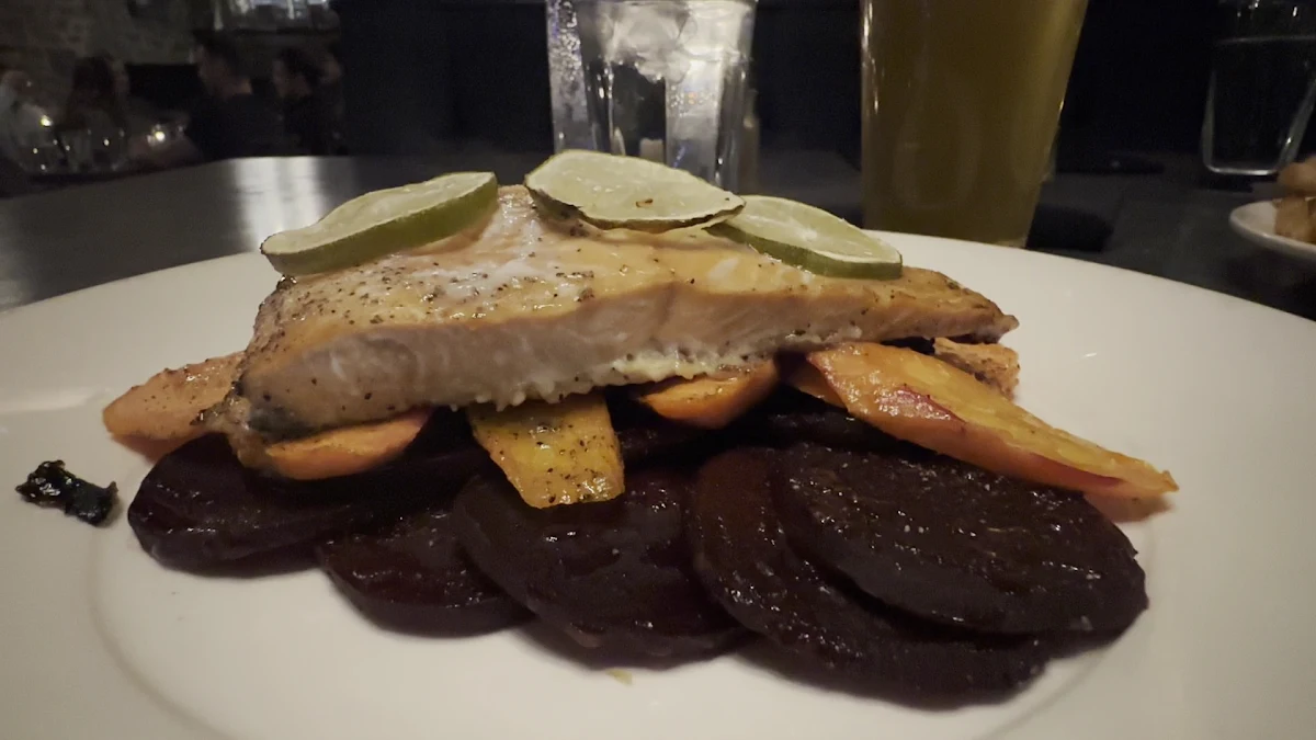 Food & drink, Jackson's Hole & Grill