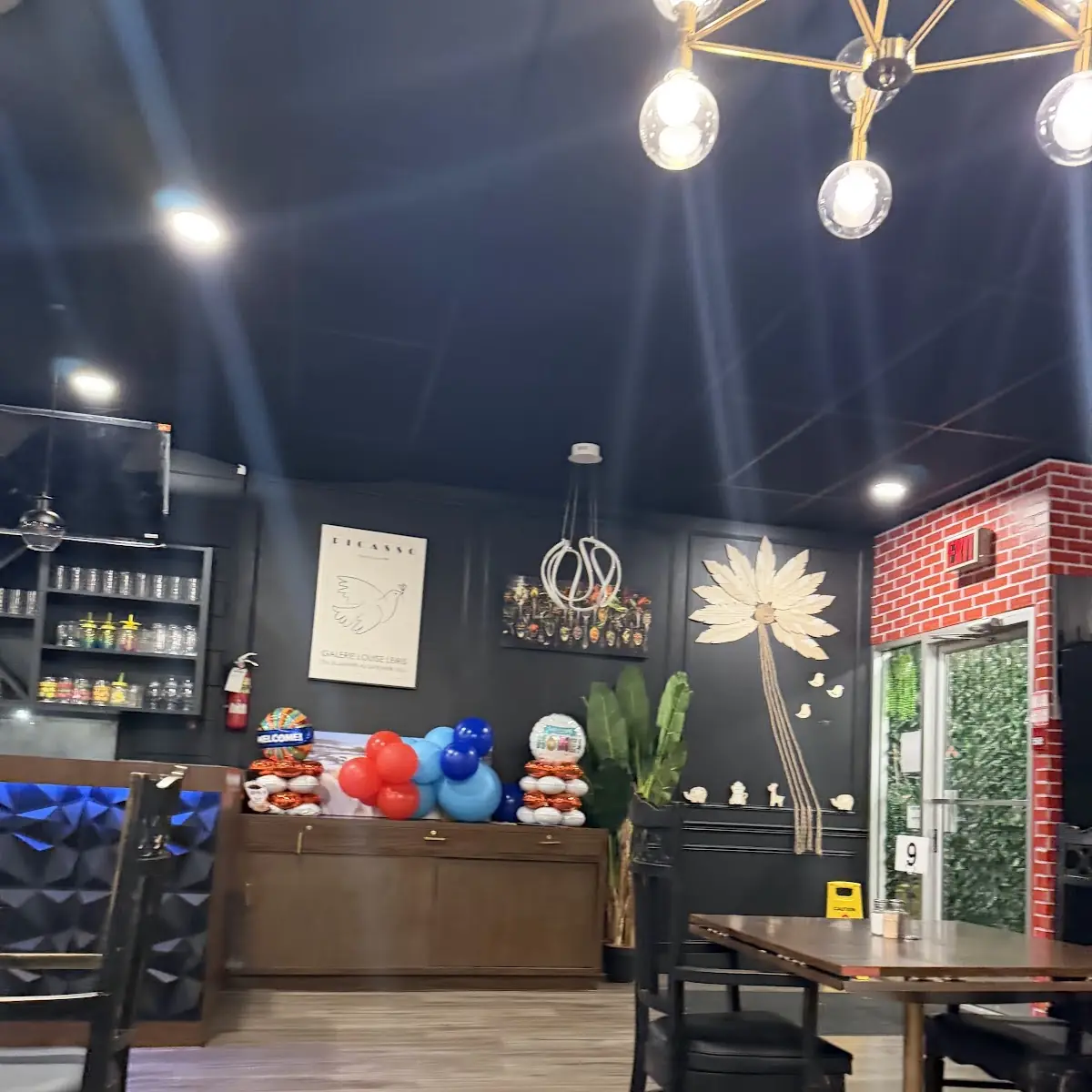 Vibe, BBQ Night & Party Lounge