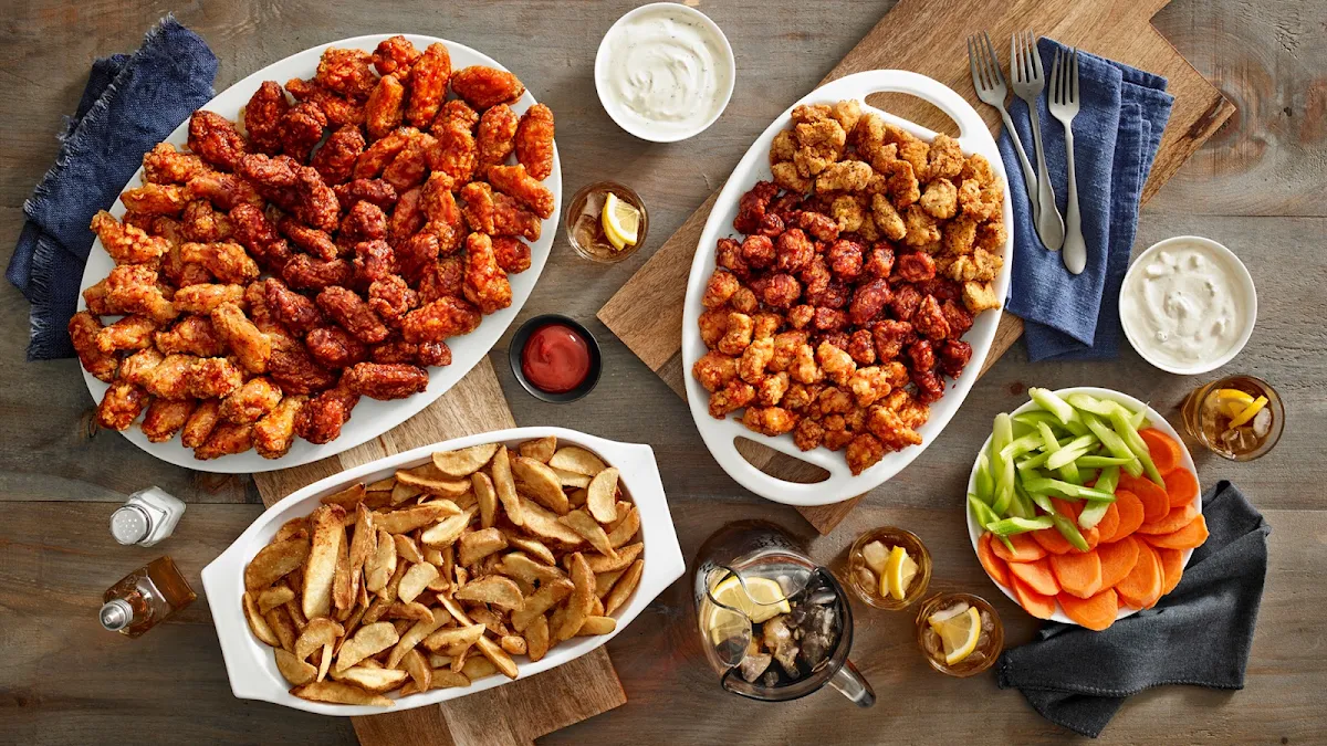 Food & drink, WingsUp! Calgary - Macleod