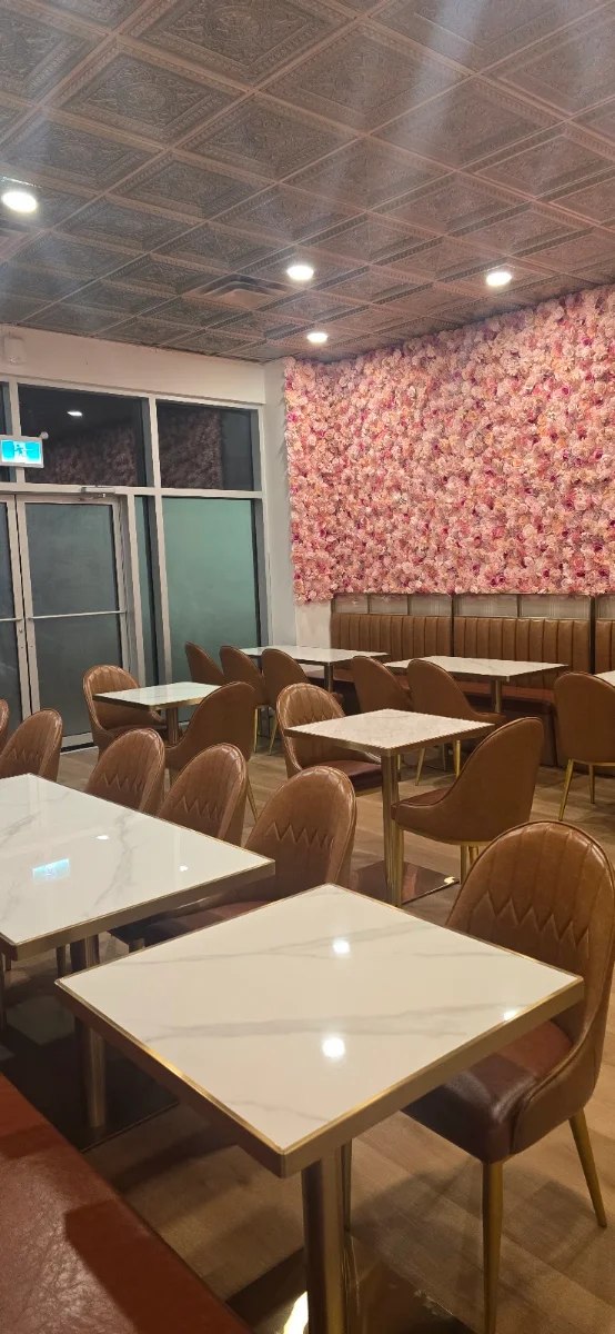 Vibe, Mumbaaayi | Pure Veg Indian Restaurant Calgary