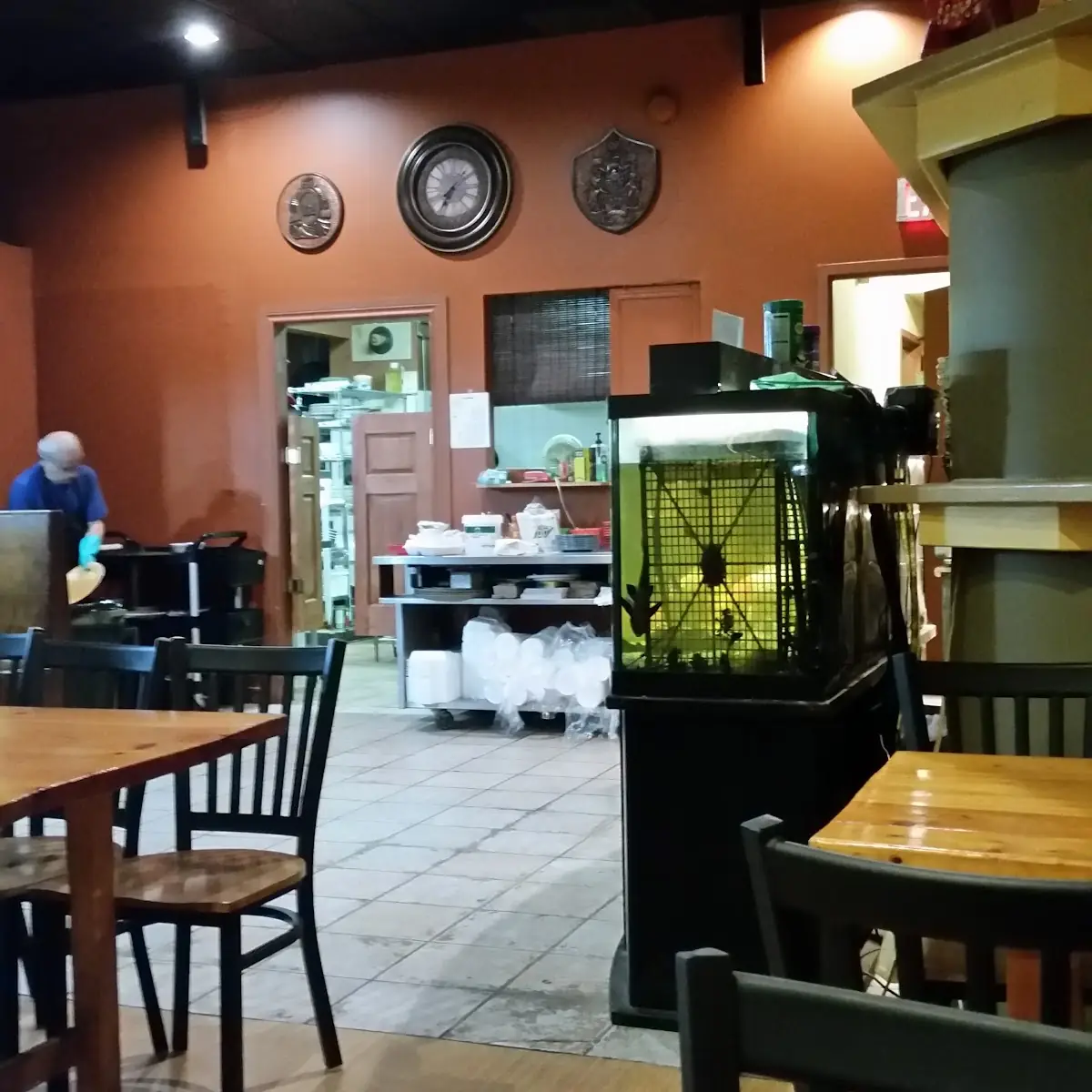 Vibe, Acapulco Delight Restaurant