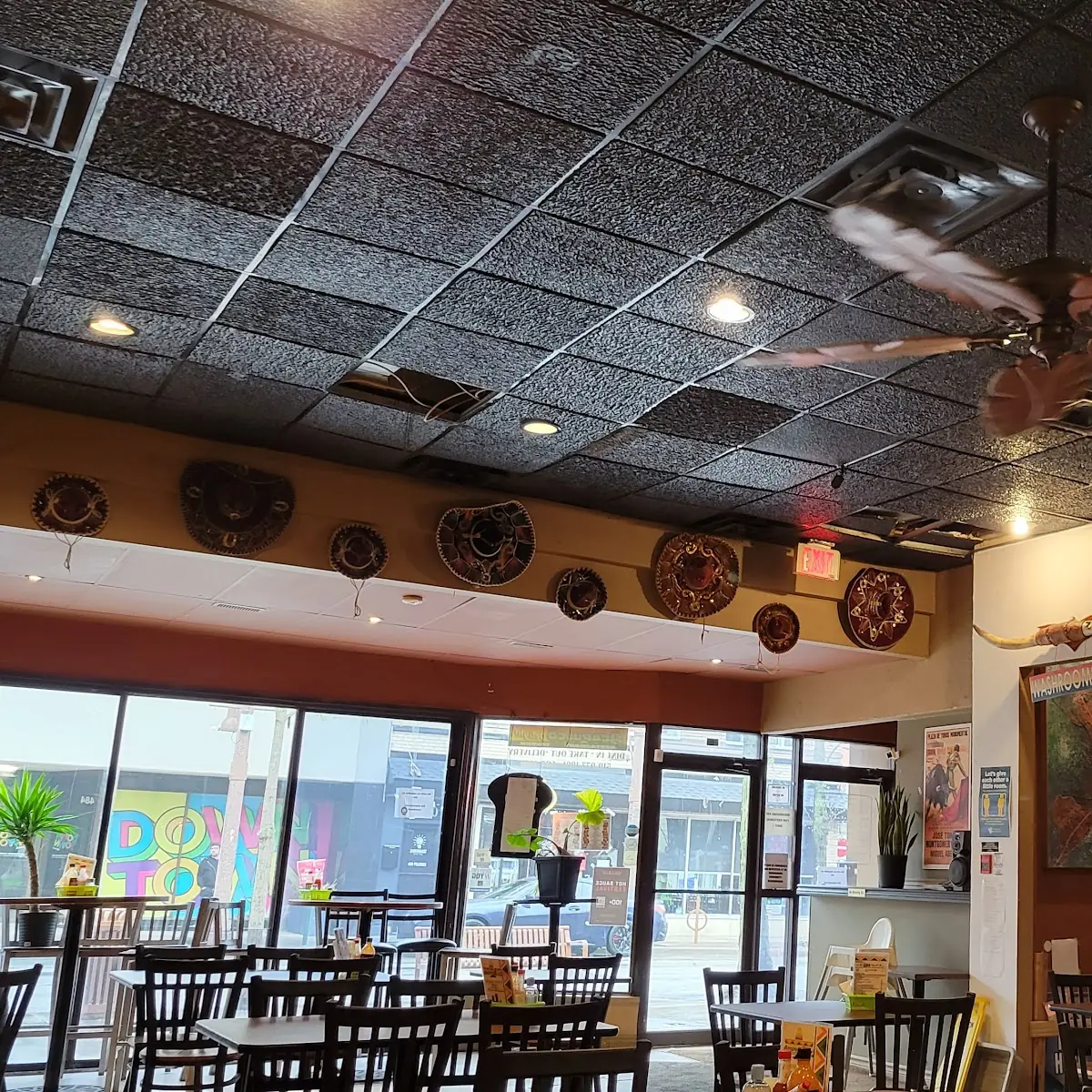 Vibe, Acapulco Delight Restaurant