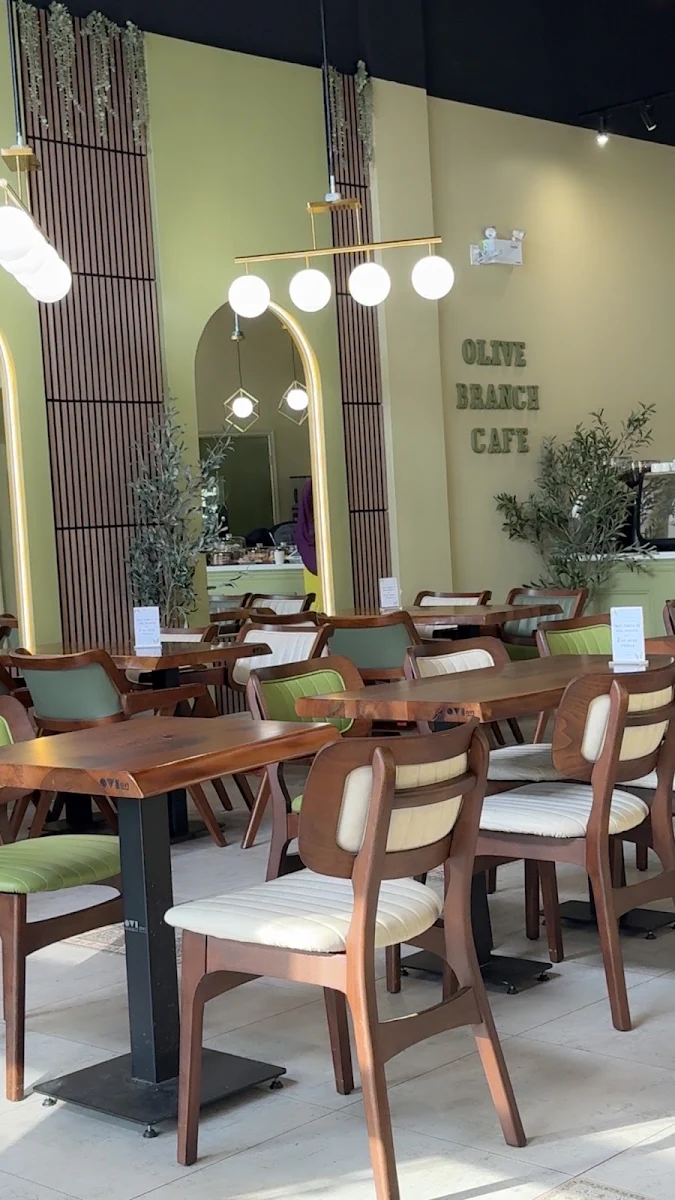 Vibe, Olive Branch Cafe