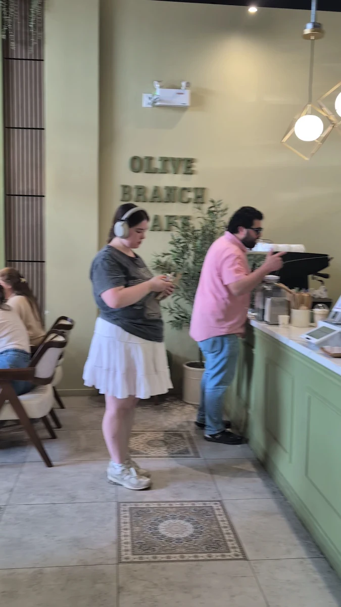 Vibe, Olive Branch Cafe