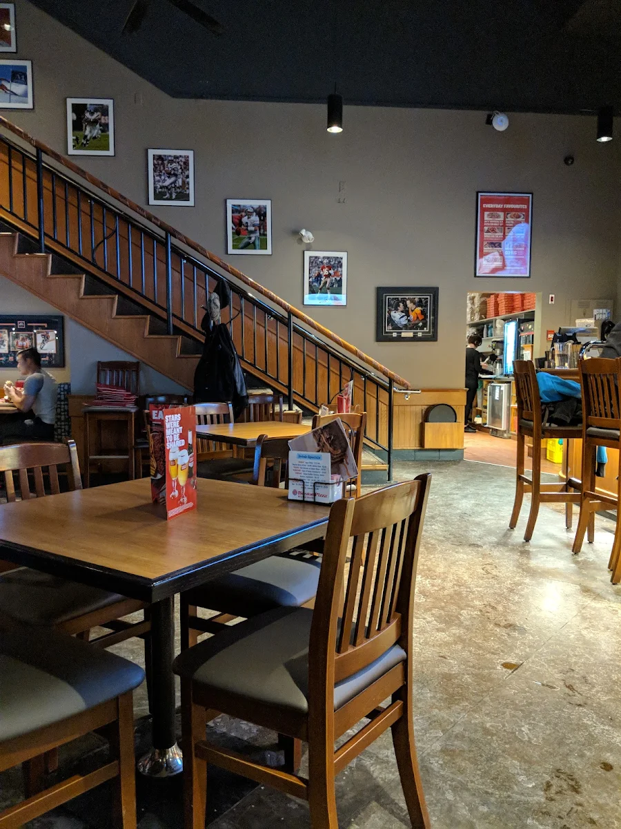Vibe, Boston Pizza