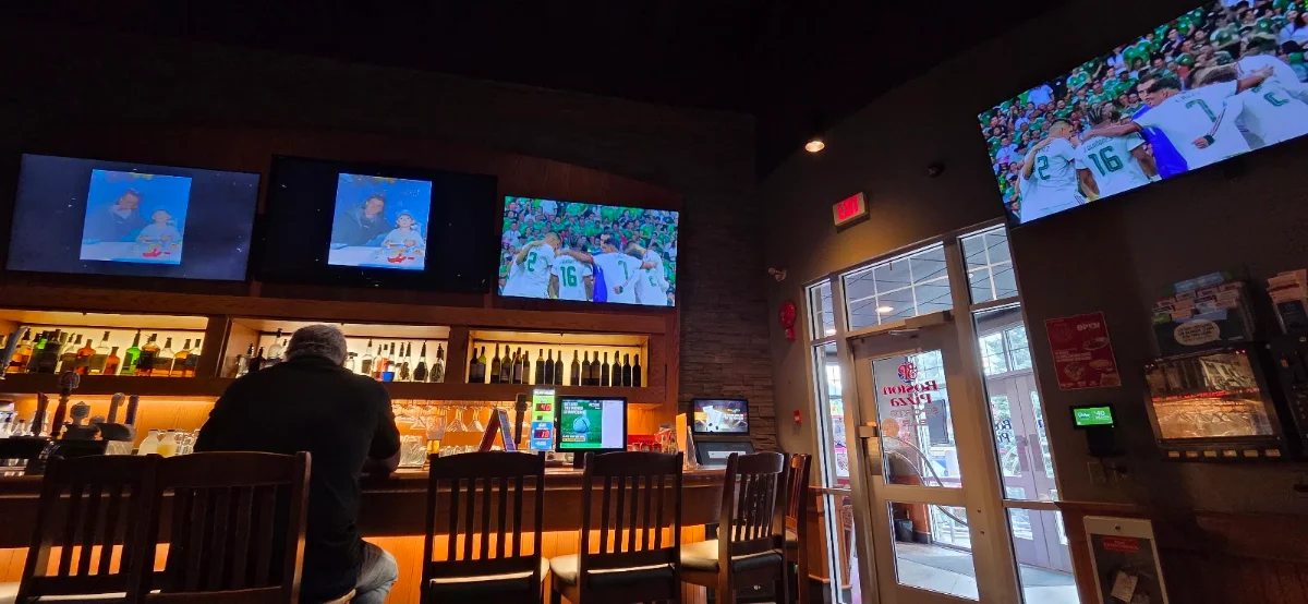 Vibe, Boston Pizza