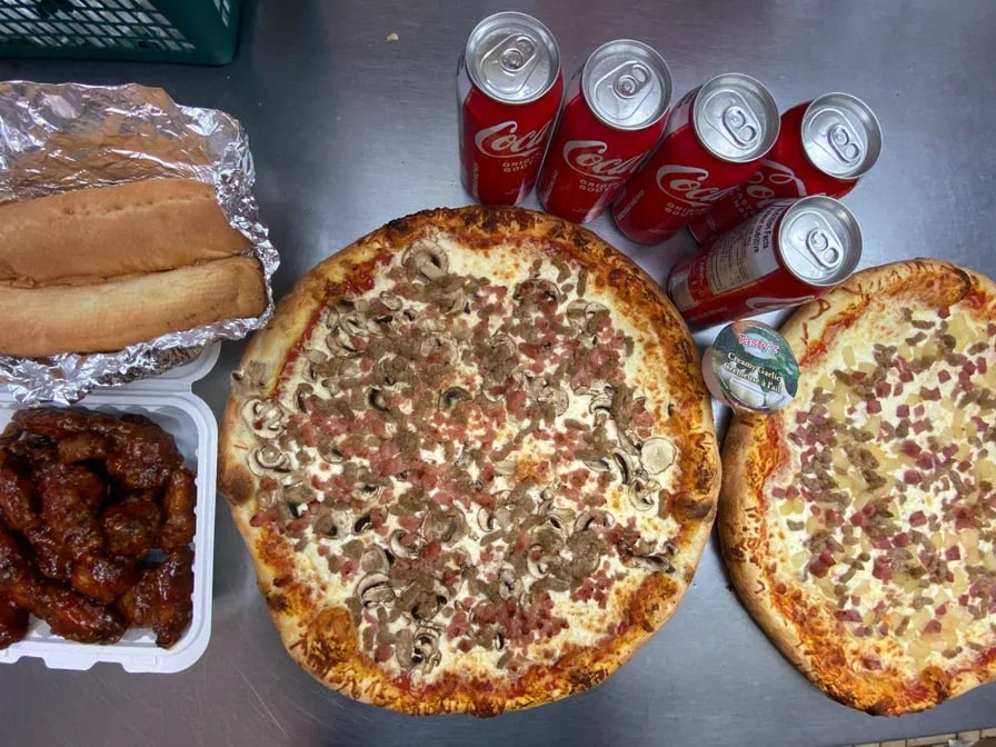 Food & drink, Triple Triple Pizza & Chicken