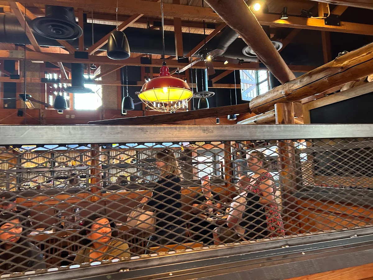 Vibe, Montana’s BBQ & Bar