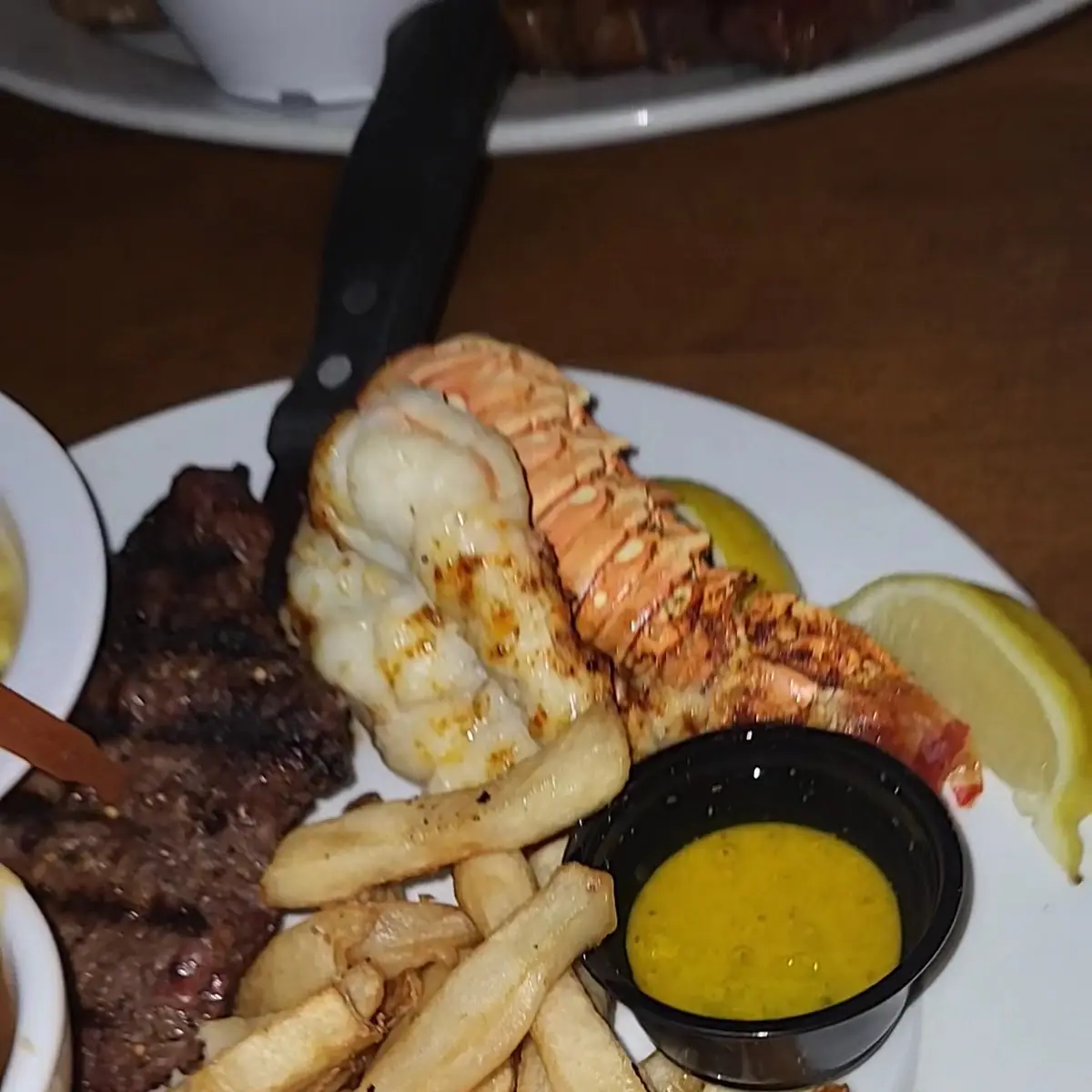 Food & drink, Chuck’s Roadhouse Bar and Grill