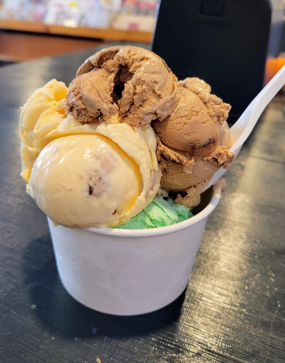 Food & drink, The Tin Roof Cafe & Creamery