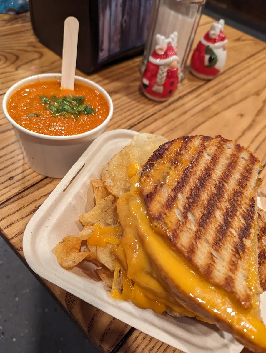 Food & drink, The Tin Roof Cafe & Creamery