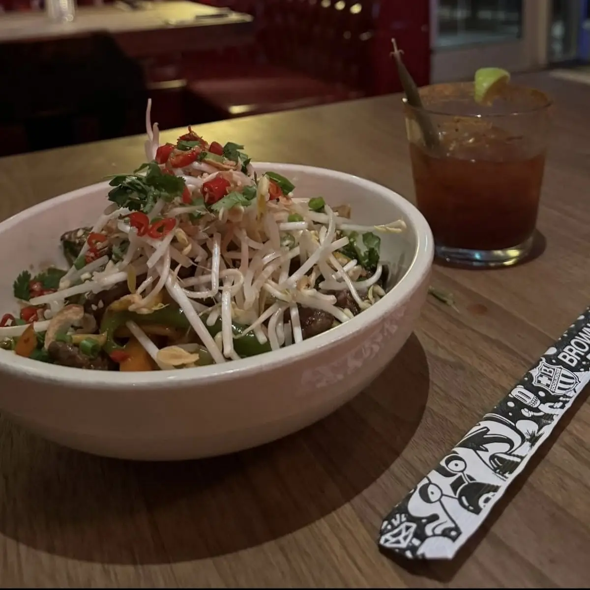Food & drink, Browns Socialhouse Grandview Corners