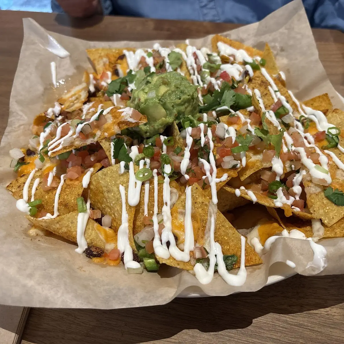 Food & drink, Browns Socialhouse Grandview Corners