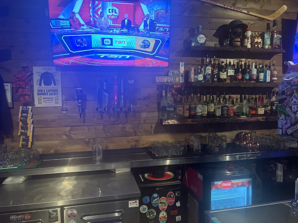 Vibe, First Call Tavern