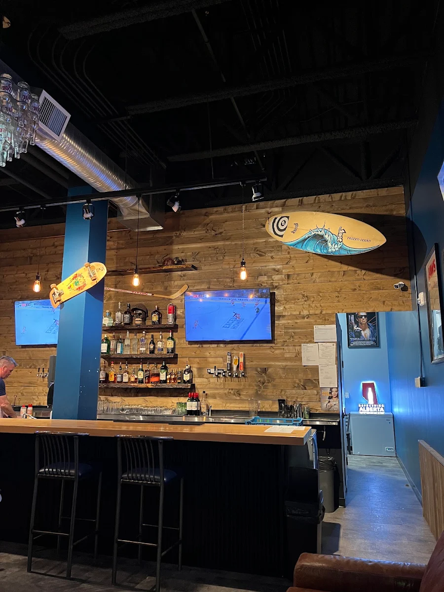 Vibe, First Call Tavern
