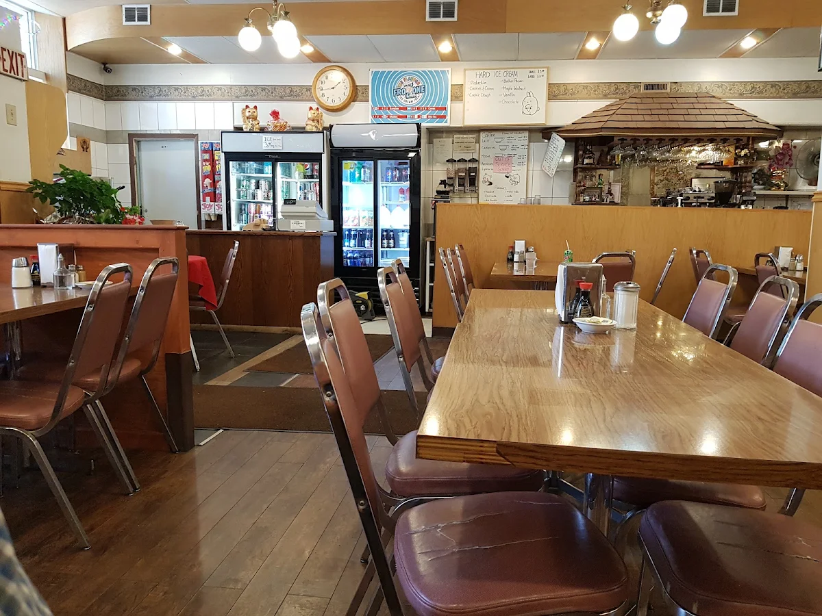 Vibe, Canada Cafe