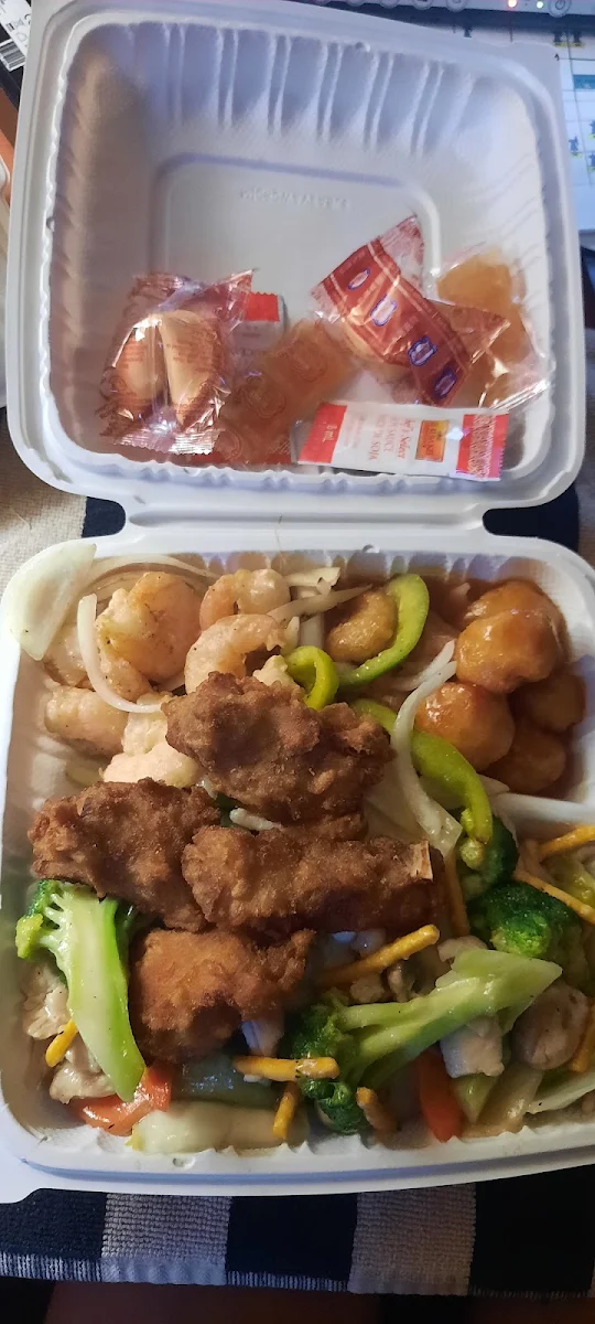 Food & drink, MeiMei Chinese Restaurant