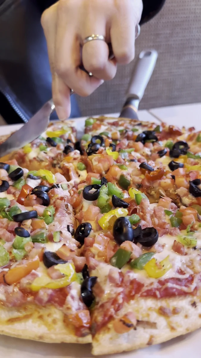 Food & drink, Papa Mario's Pizza