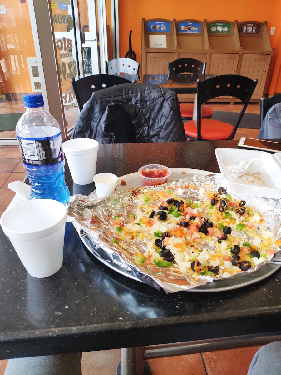 Food & drink, Papa Mario's Pizza