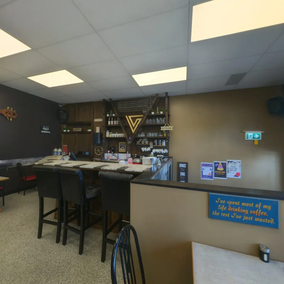 Vibe, V Cafe