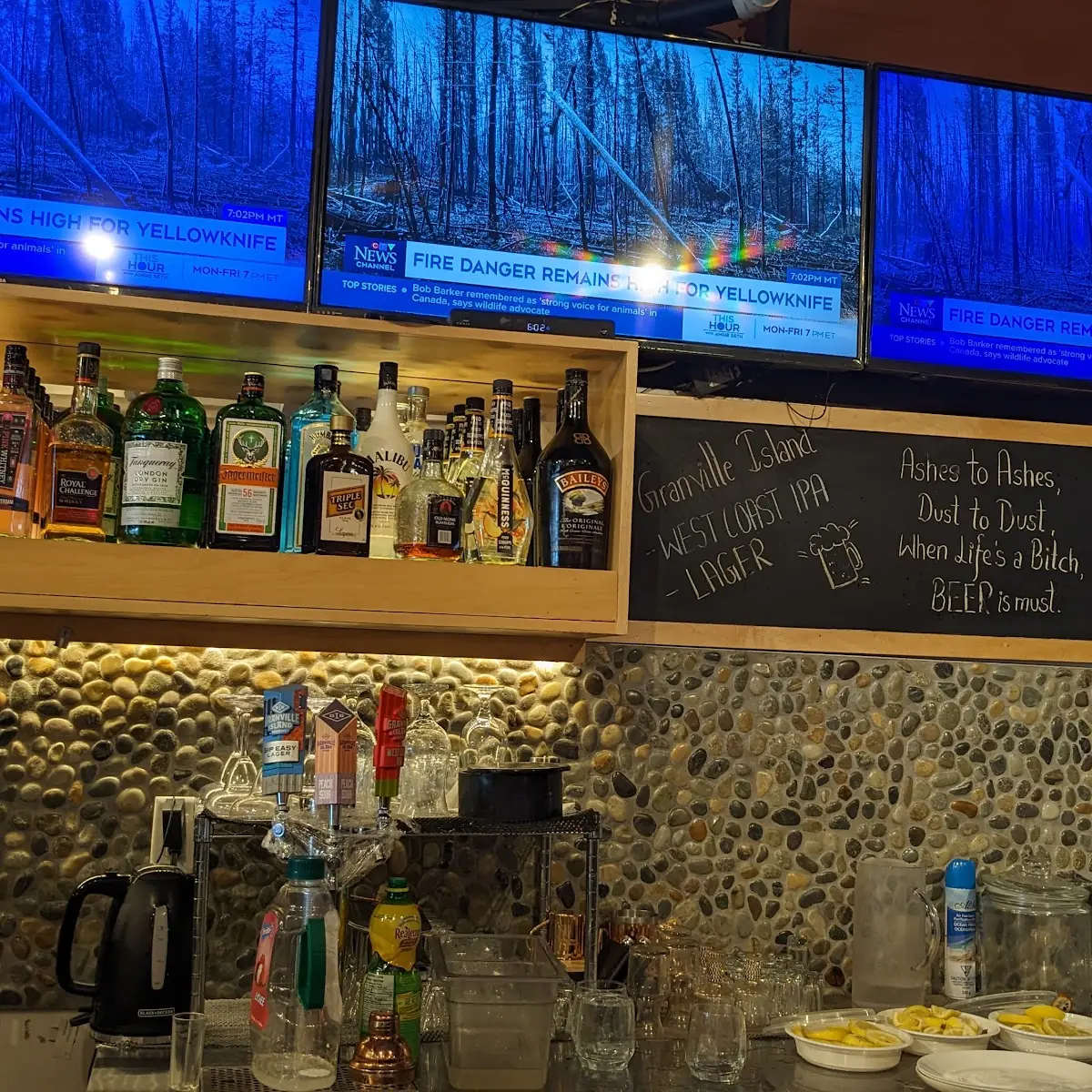 Vibe, India Chaat House and Restaurant