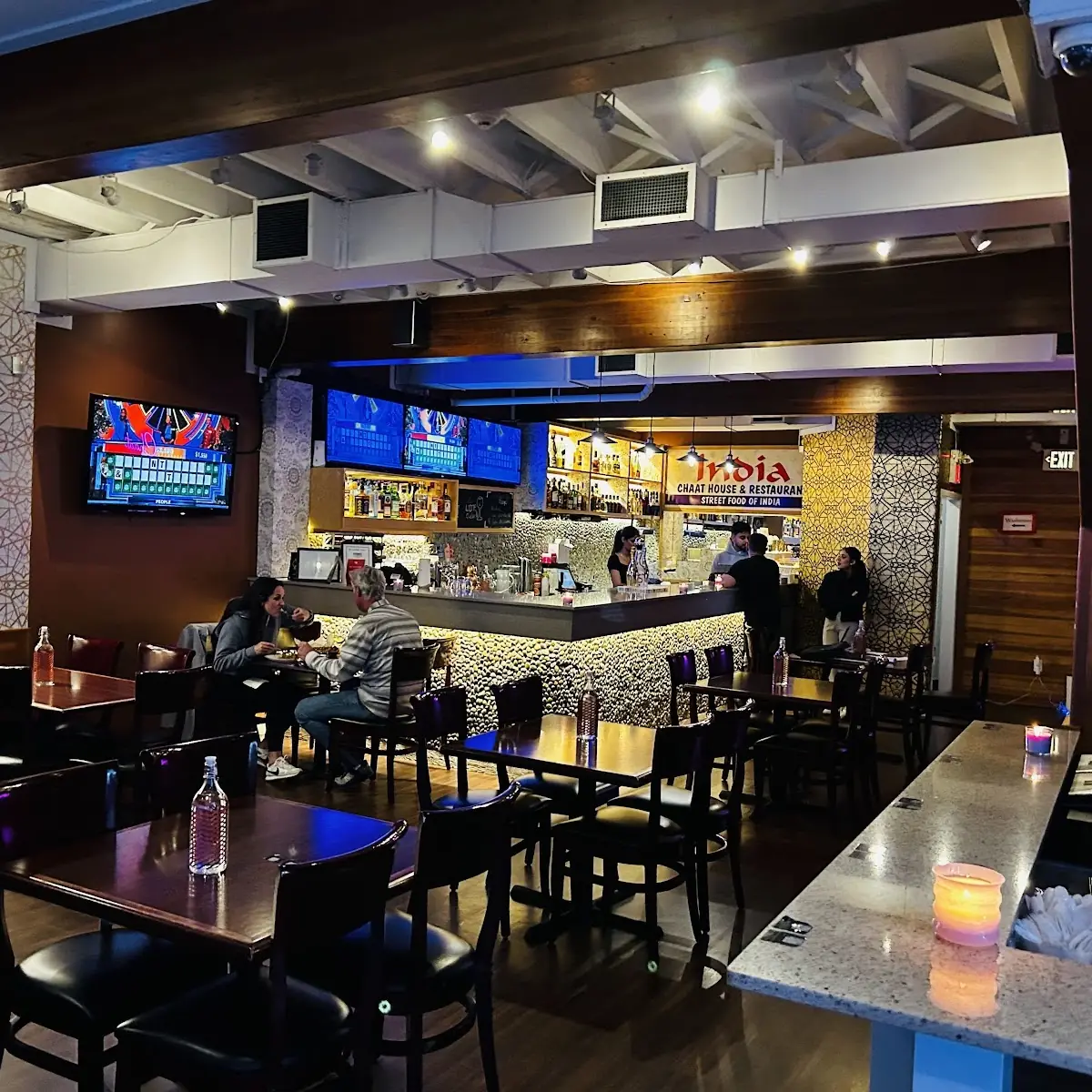 Vibe, India Chaat House and Restaurant