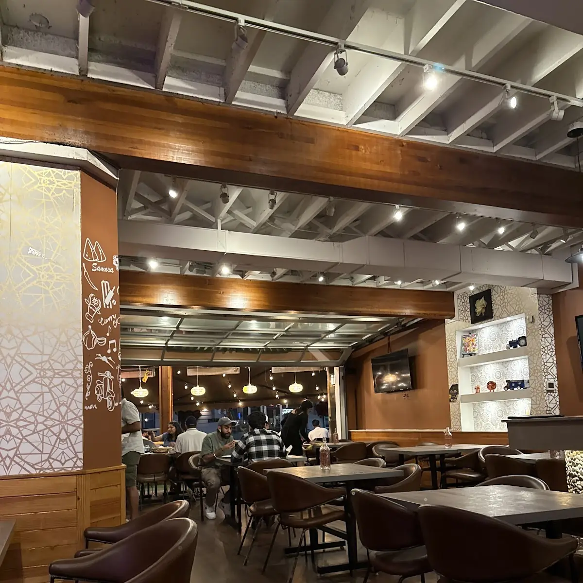 Vibe, India Chaat House and Restaurant