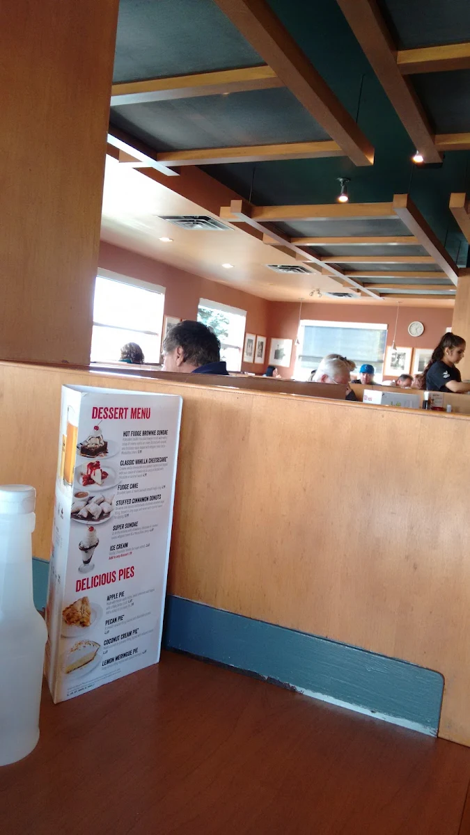 Menu, Swiss Chalet