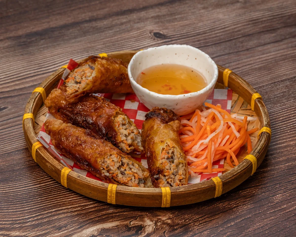 Food & drink, Phonatic Social Restaurant