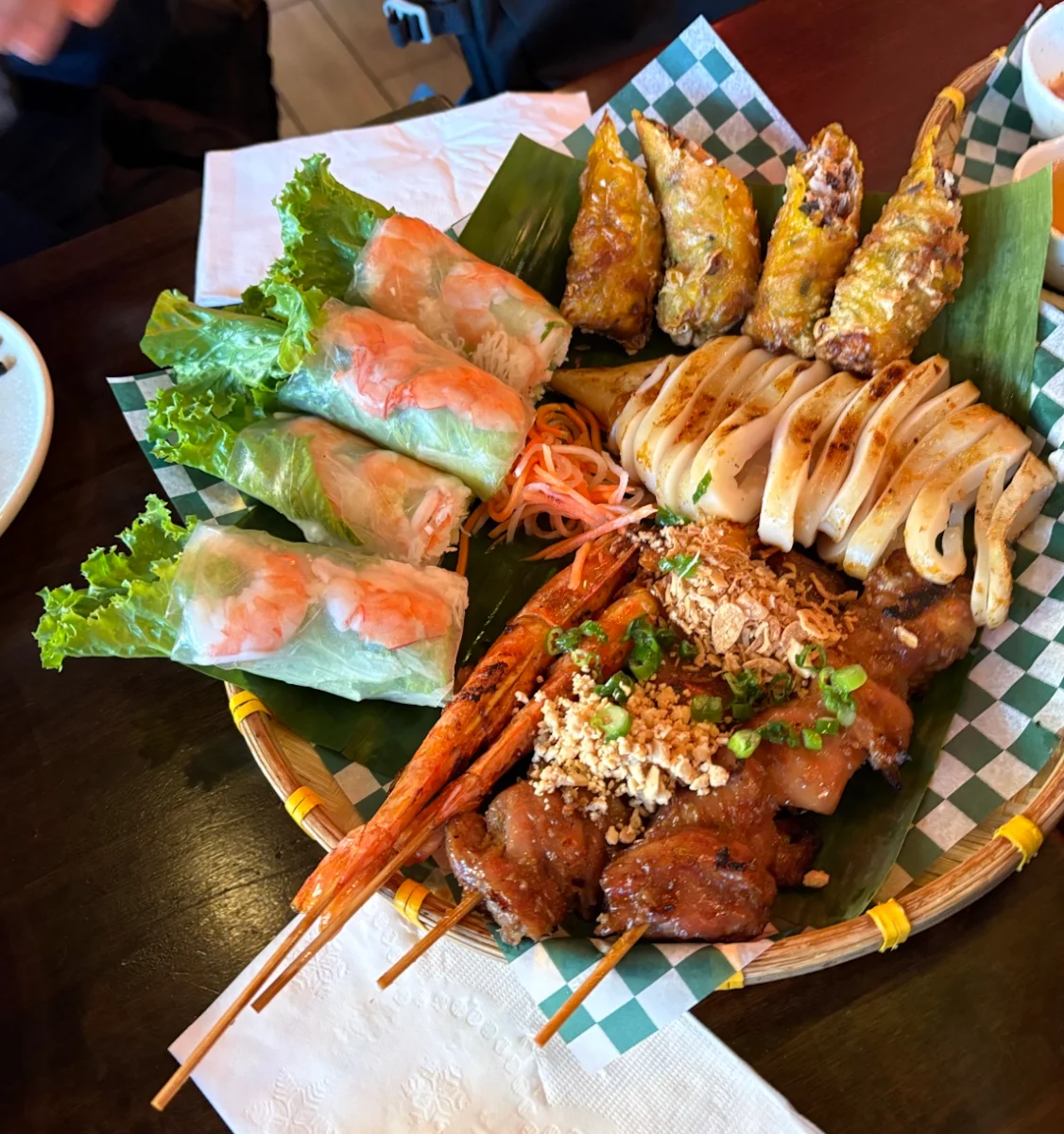 Food & drink, Phonatic Social Restaurant
