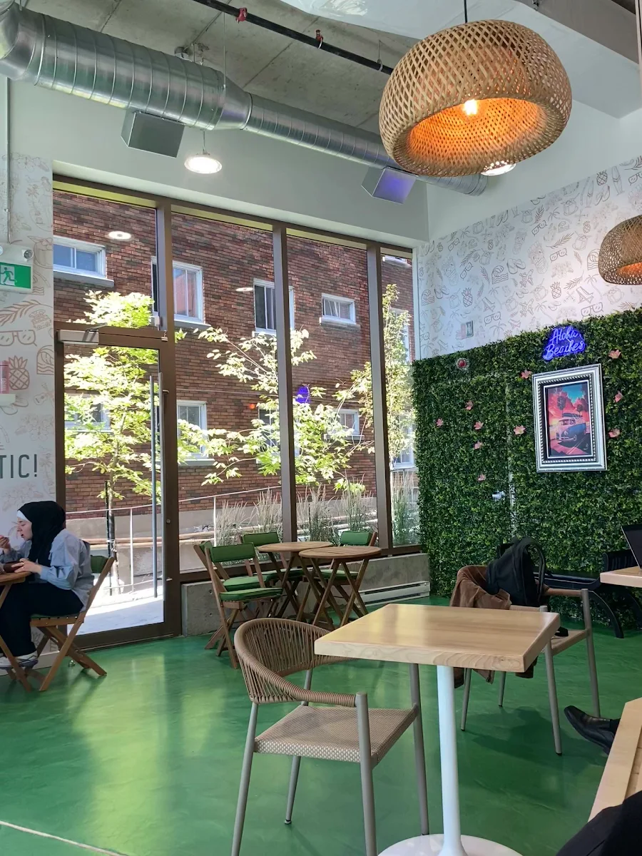 Vibe, Poke Cabana