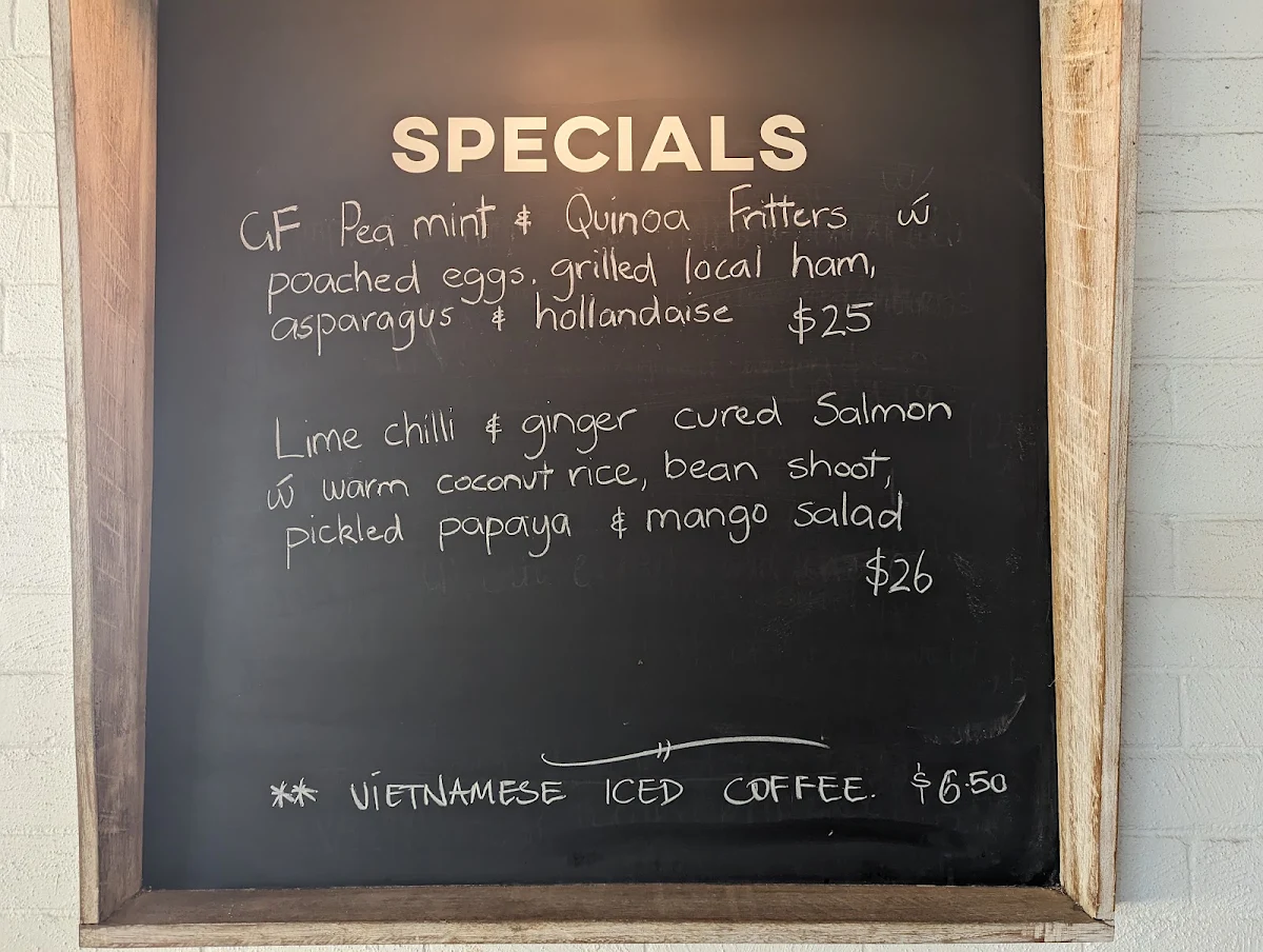 Menu, Cafe Treeo