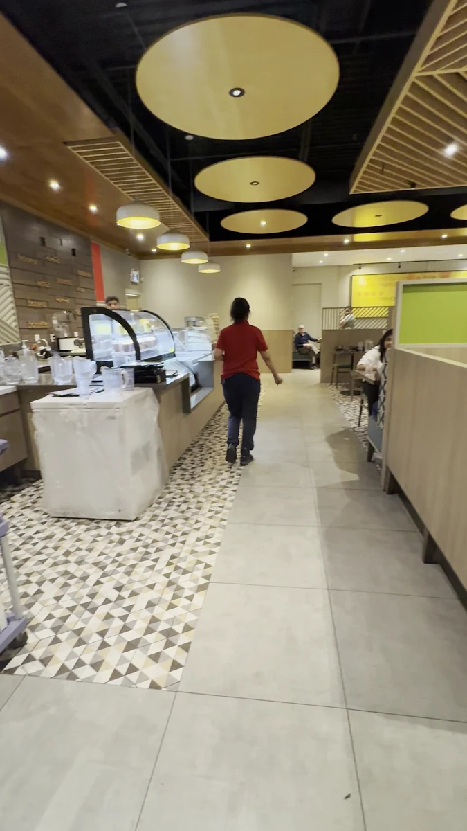 Vibe, Honest Restaurant Etobicoke