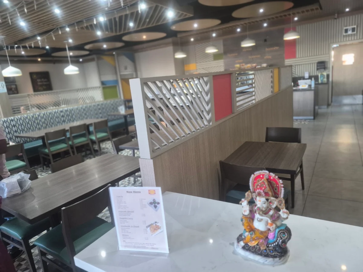 Vibe, Honest Restaurant Etobicoke