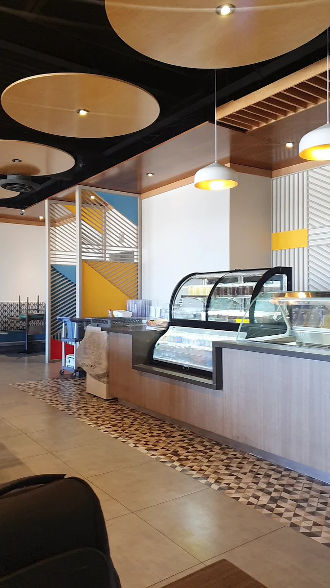 Vibe, Honest Restaurant Etobicoke