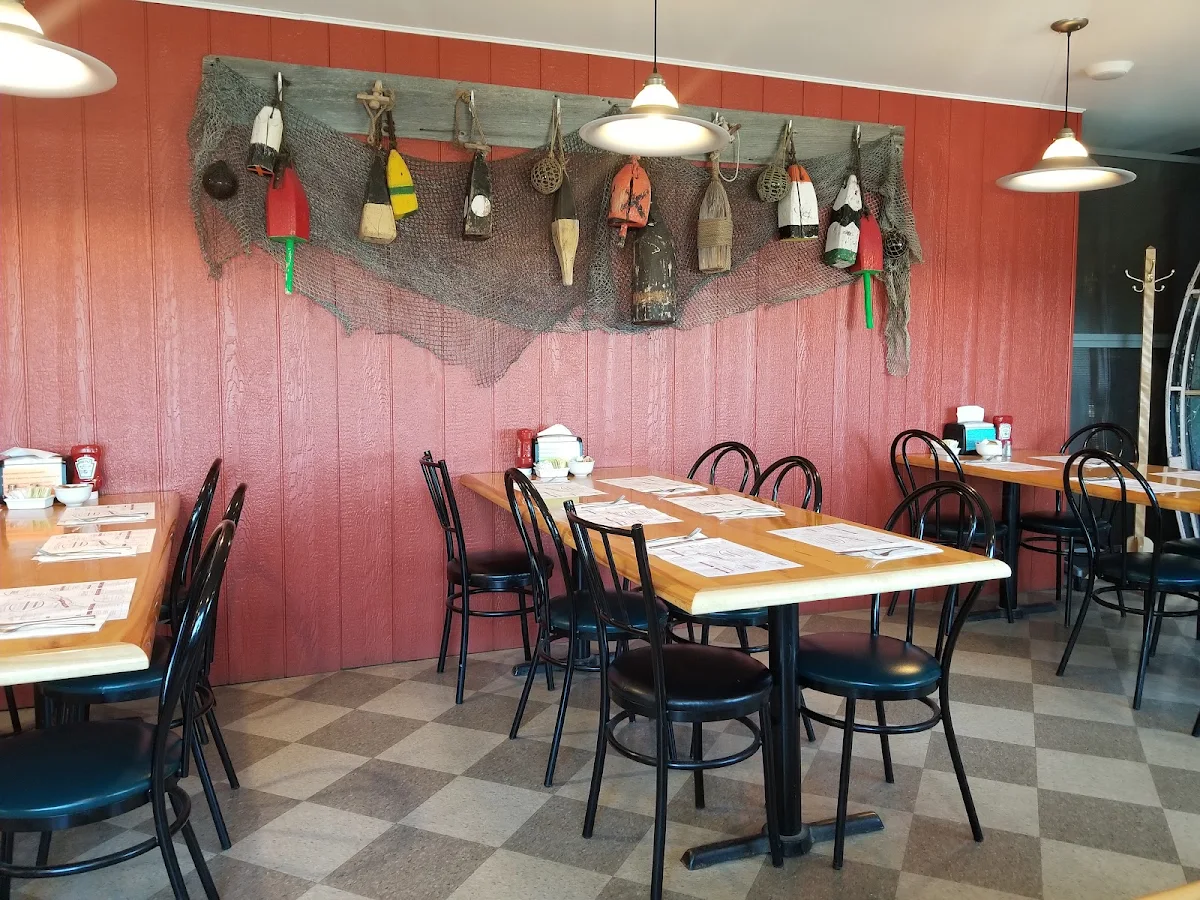 Vibe, Dennis Point Café