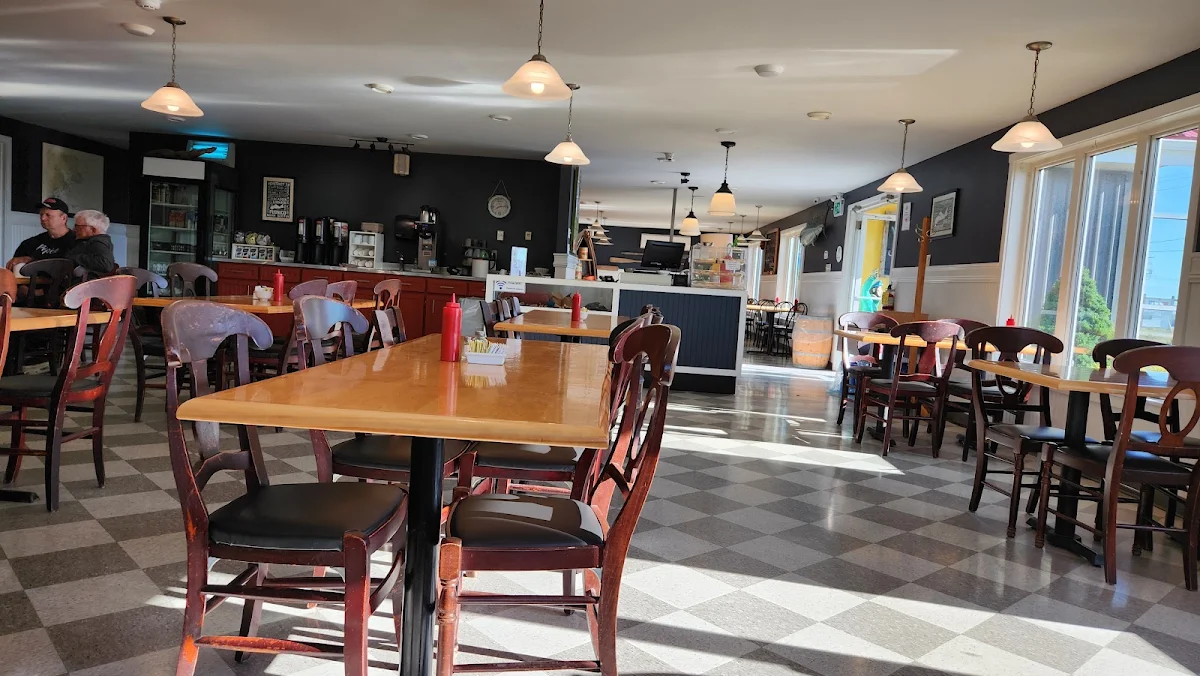 Vibe, Dennis Point Café