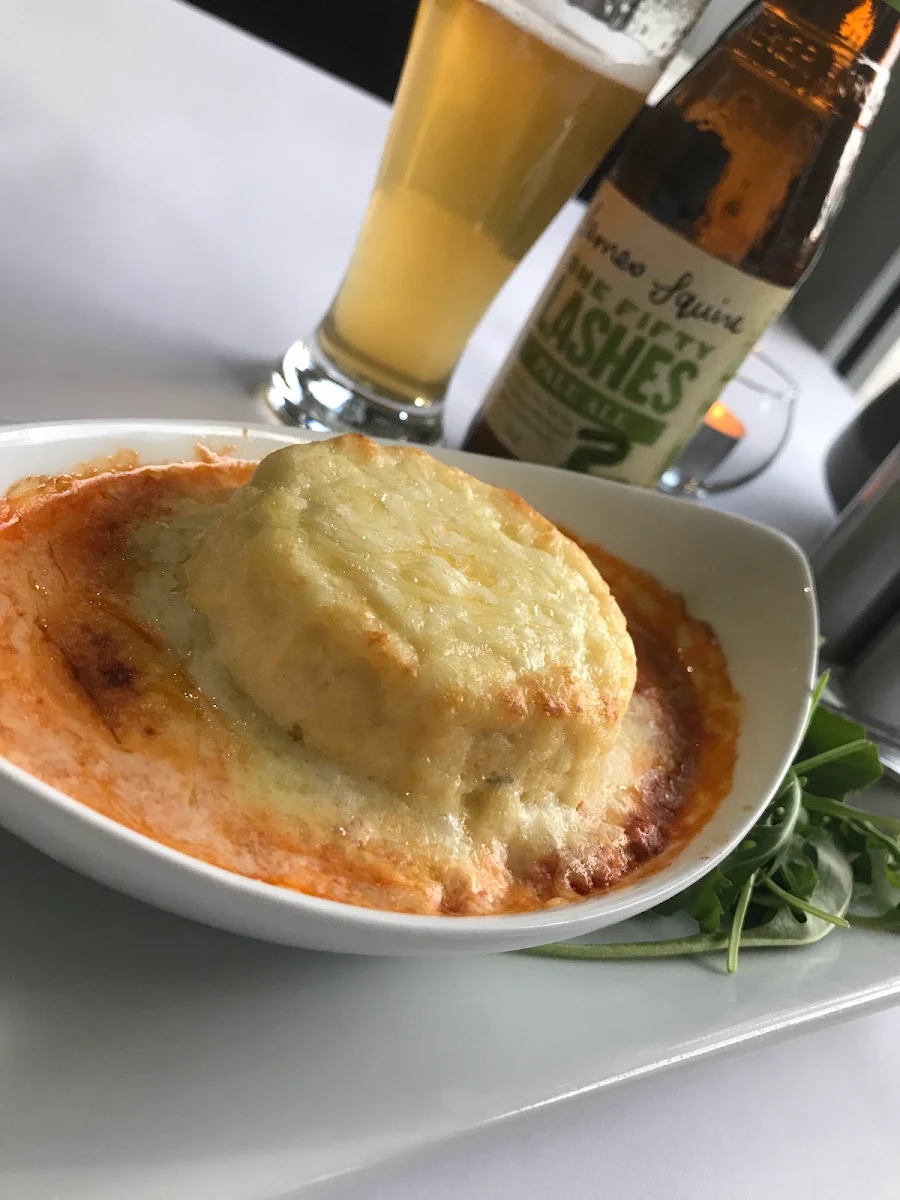 Food & drink, Maverick Bistro