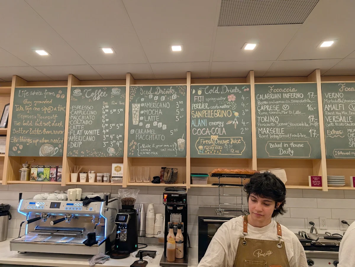 Menu, Pressato Sandwich Bar