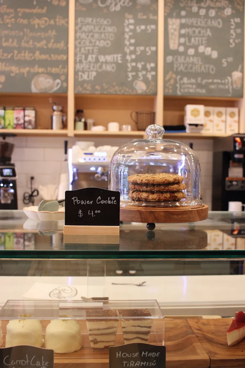 Vibe, Pressato Sandwich Bar