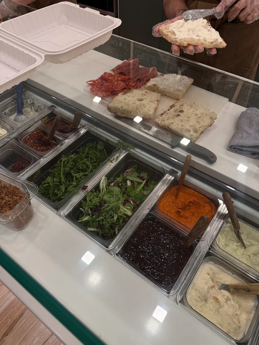 Vibe, Pressato Sandwich Bar