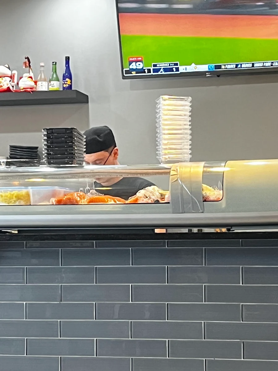 Vibe, Miku Sushi