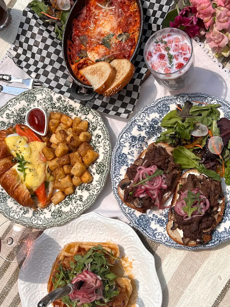 Food & drink, Cafe Atelier